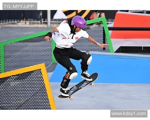 重庆攀岩队在世界滑板锦标赛中的默契配合与精彩表现分析